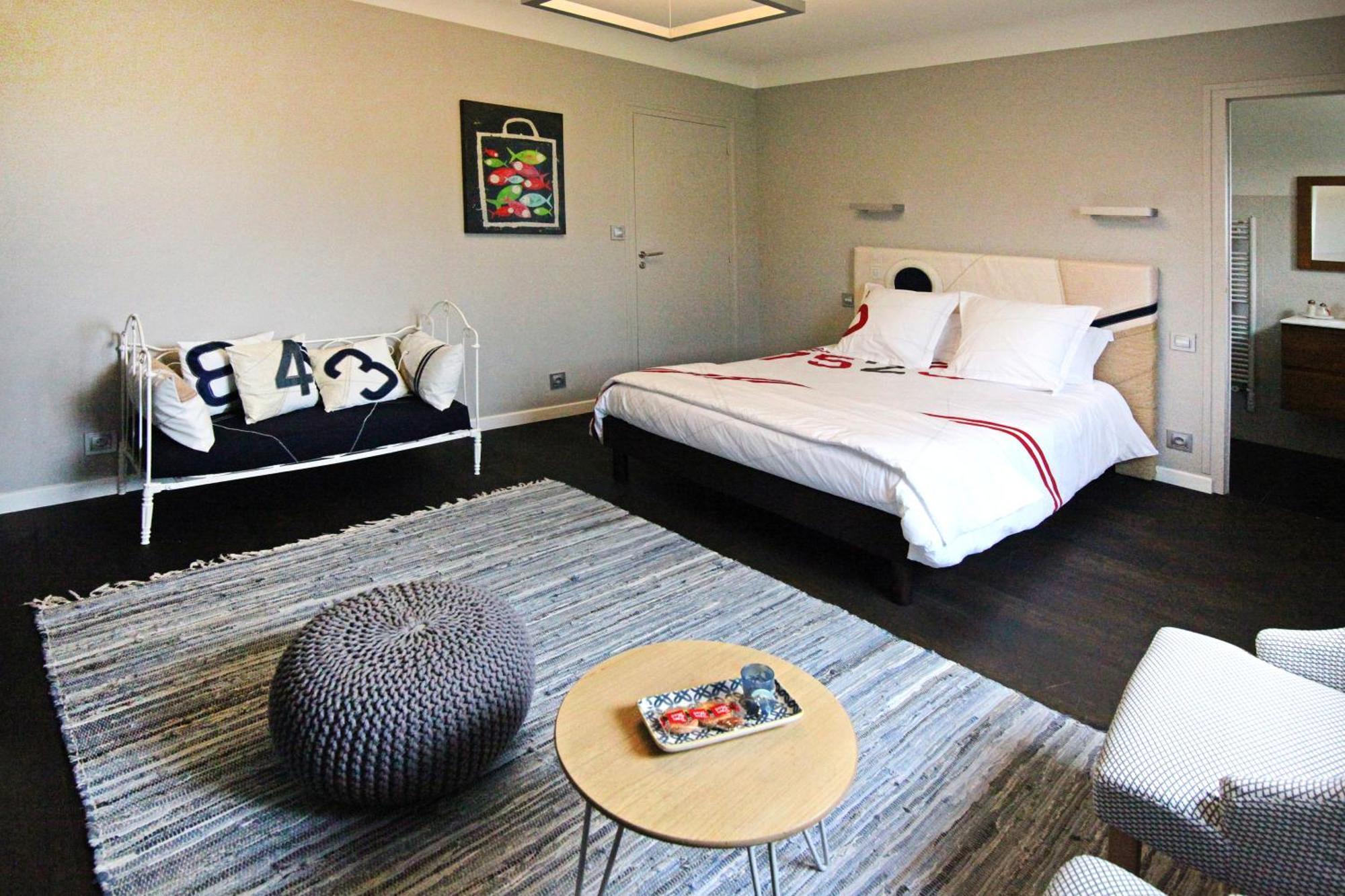 Bed and Breakfast Un Moment A La Campagne Pleuven Экстерьер фото